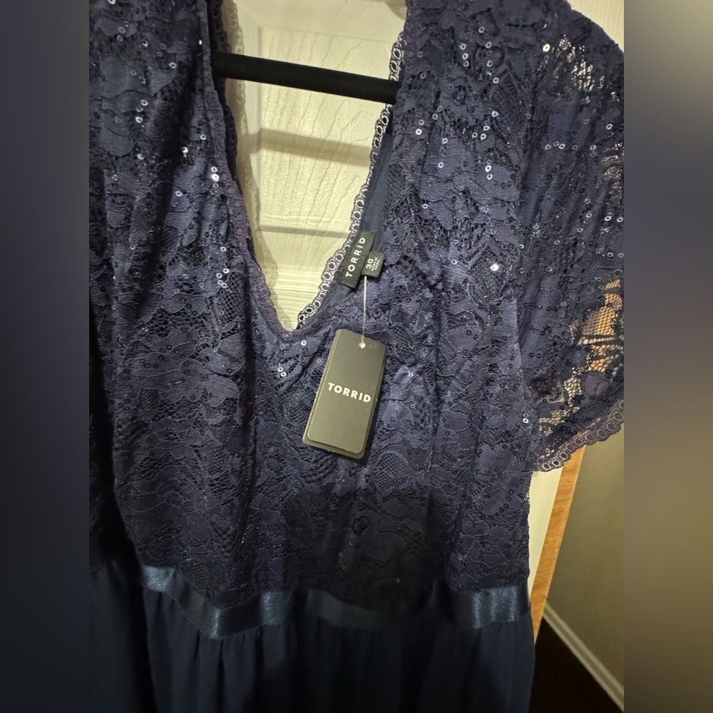 torrid Navy Lace & Sequin Wedding Dress - Picture 2 of 5